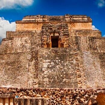 pirámide uxmal