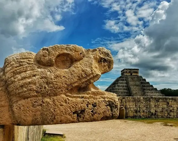 tour a chichén itzá desde Mérida