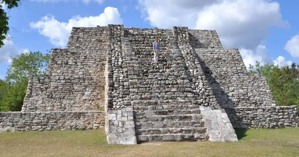 zonas arquelógicas de yucatán mayapán