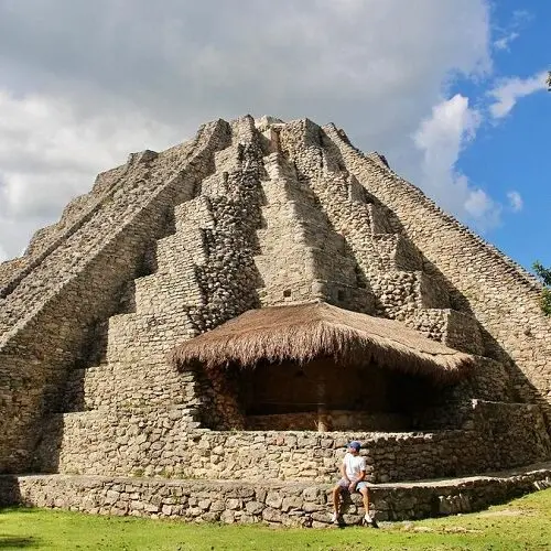 Tours privados en Mérida de un día a la reserva arqueologica mayapan