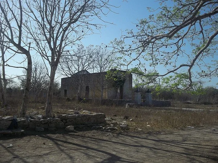 pueblo minesbalam merida yucatan mexico.