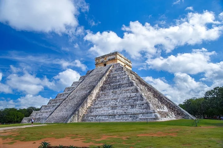 chichen itza en yucatan 