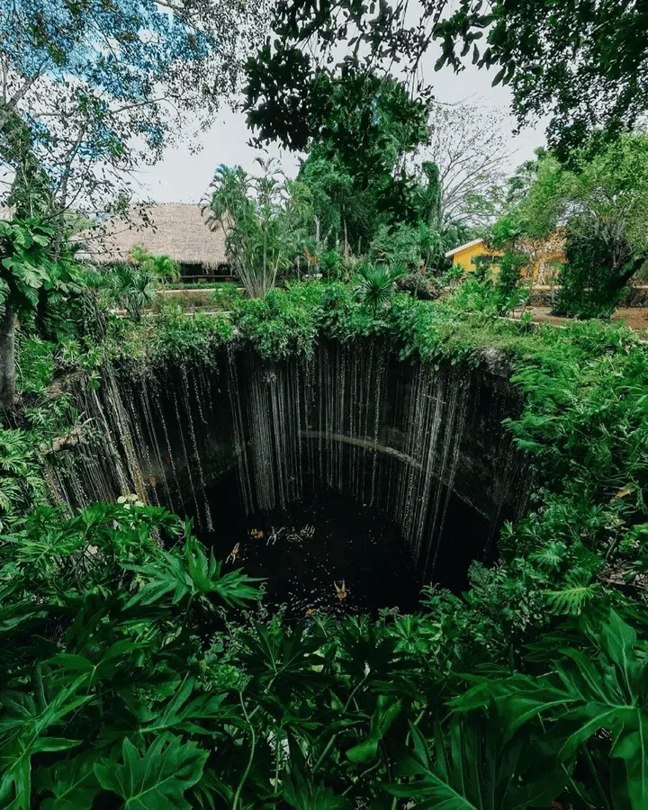 uno d elos mas visitados cenotes en yucatan ik il 